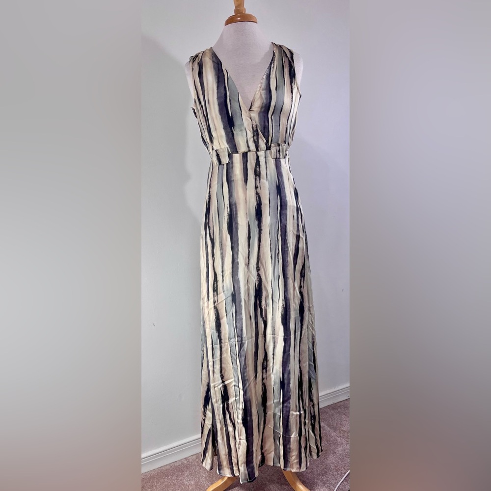 Collection Costa Blanca CA Luxe Maxi Dress watercolor Size Medium Retail $280!